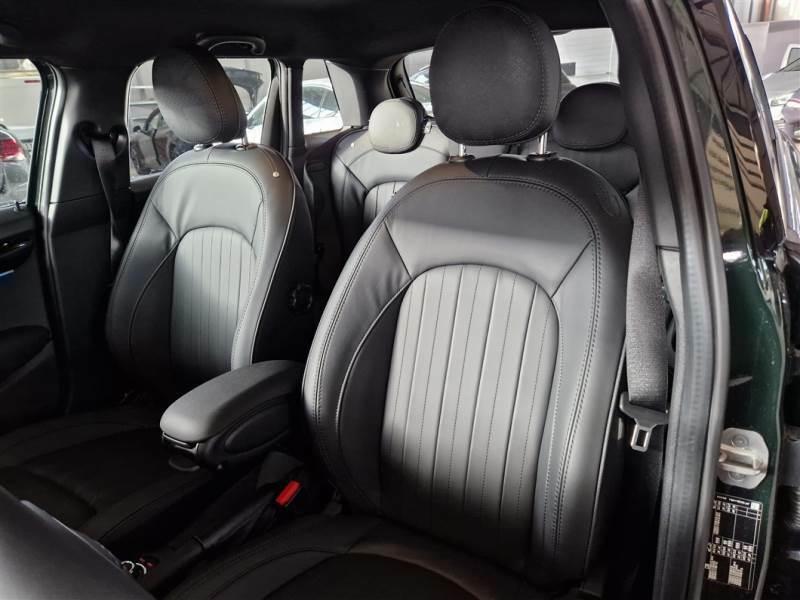 MINI COOPER RESOLUTE EDITION AUTO 5 PORTE BERLINA