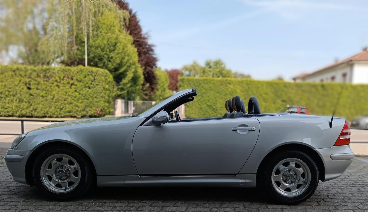 MERCEDES Classe SLK (R171) - 2001