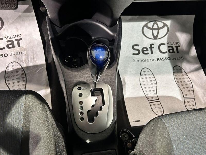 Toyota Yaris Yaris 1.5 Hybrid 5 porte Lounge Più AREA C FREE