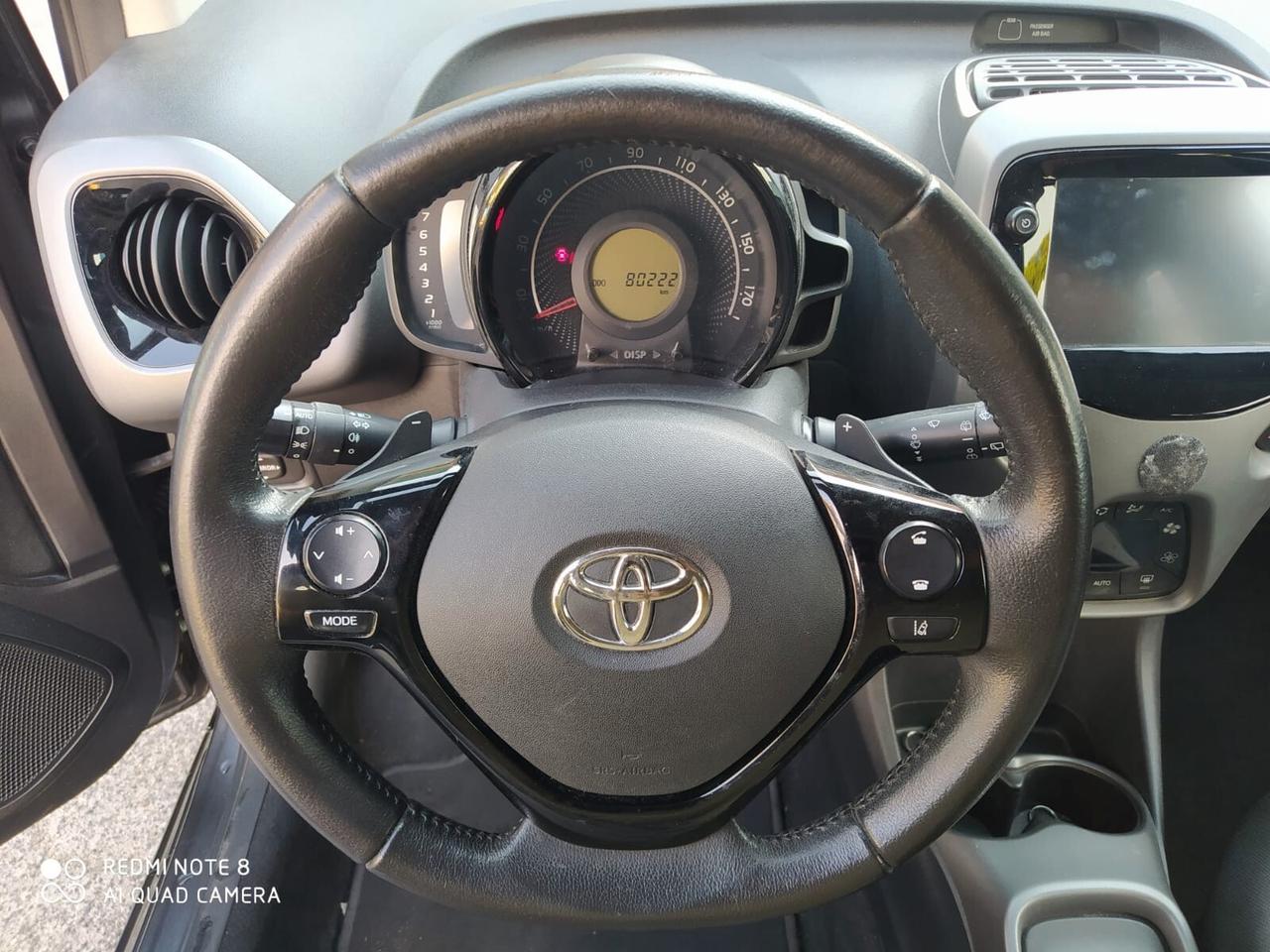 Toyota Aygo Connect 1.0 VVT-i 72 CV 5 porte x-clusiv MMT - GPL