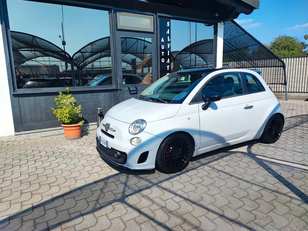 Fiat 500 1.2 allestimento estetico abarth