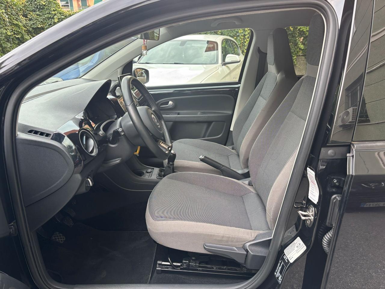 Volkswagen up! 1.0 75 CV 5p. cross PREZZO REALE TAGLIANDI VW