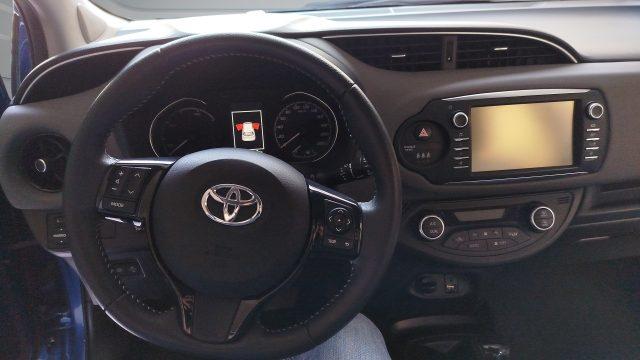 TOYOTA Yaris 1.5 Hybrid 5 porte Active
