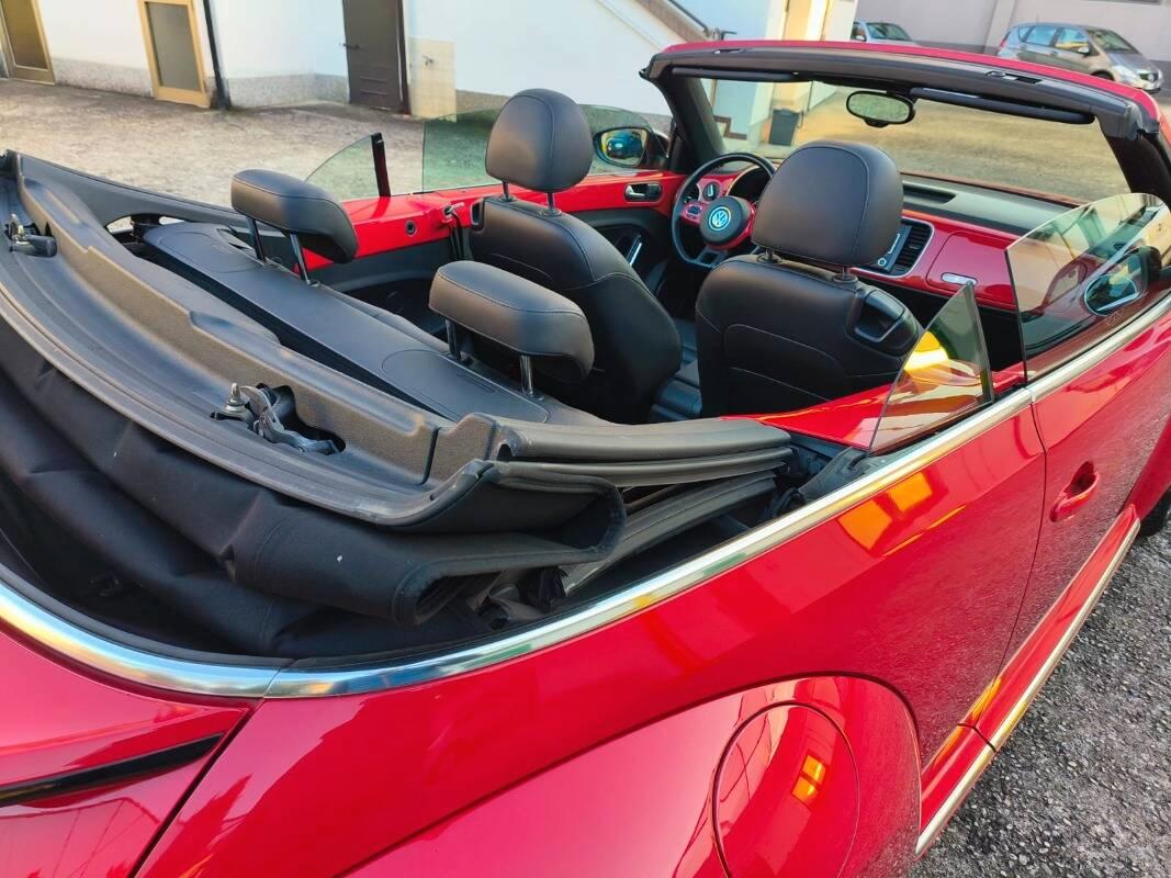 Volkswagen Maggiolino 2.0 tdi Sport 140cv