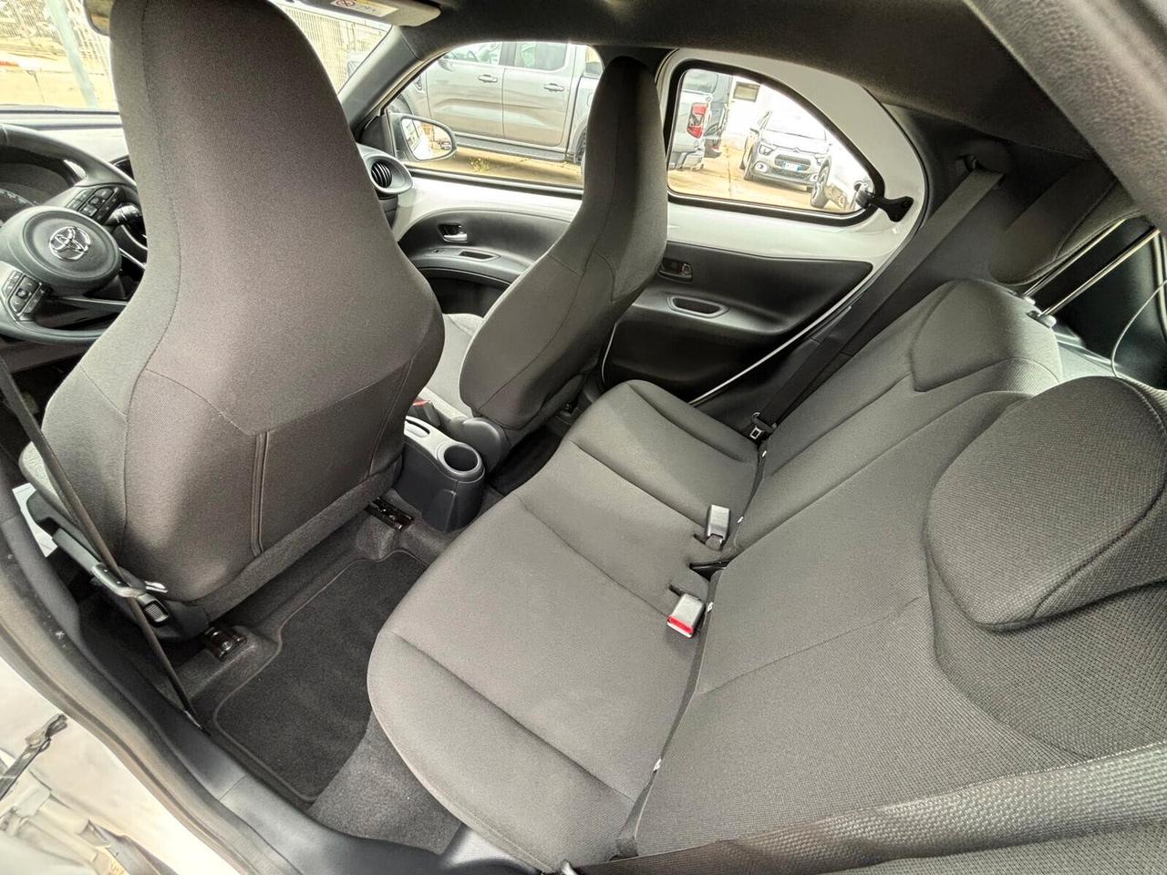 Toyota Aygo X 1.0 VVT-i 72 CV 5 porte Active