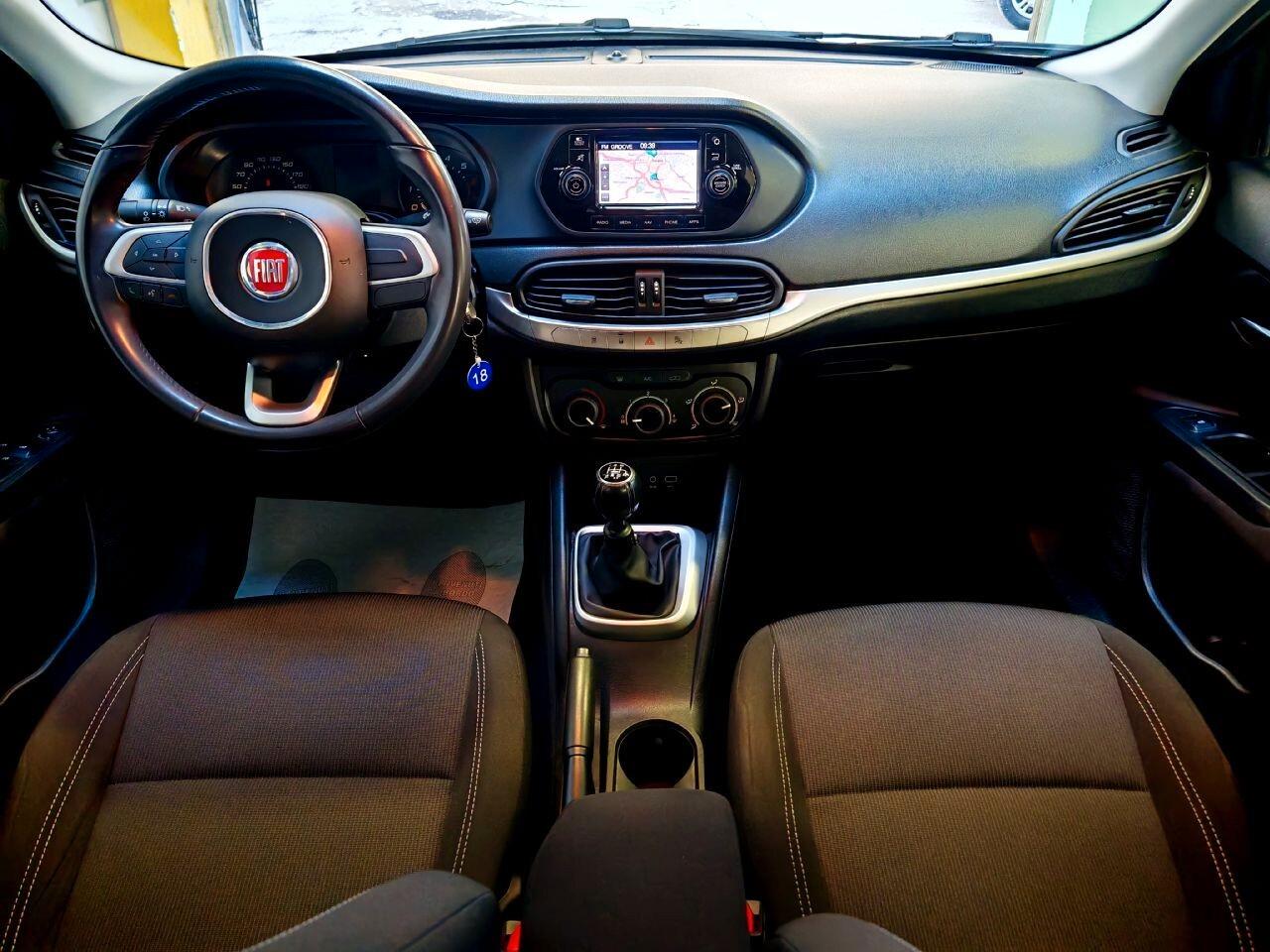 Fiat Tipo 1.4 Lounge 5 Porte