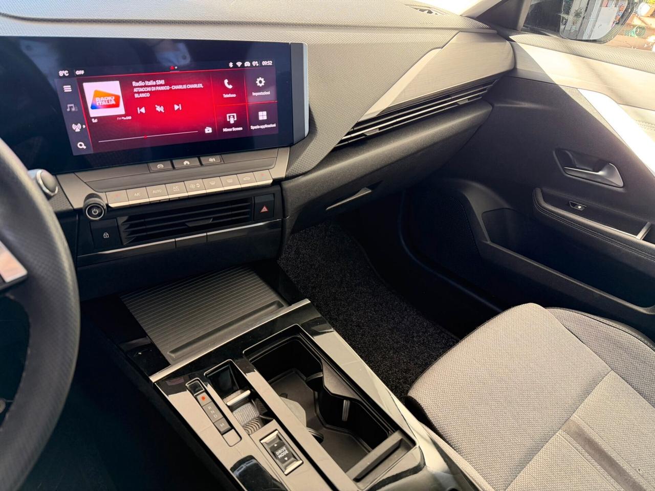 Opel Astra 1.2 Turbo 130 CV AT8 Elegance