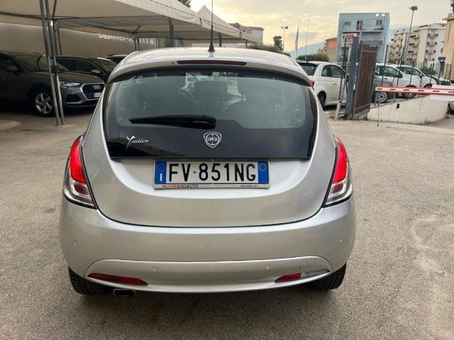 LANCIA Ypsilon 1.2 69 CV 5 porte Gold