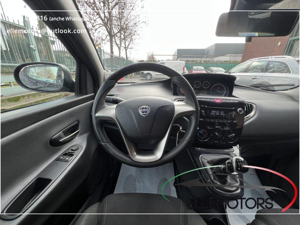 Lancia Ypsilon 5 Porte Ypsilon 1.2 5 POSTI - NEOPATENTATI