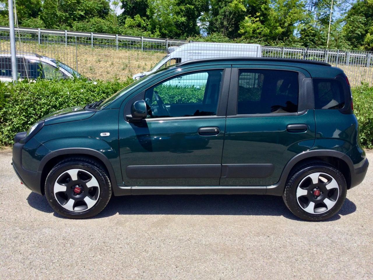 Fiat Panda Cross 1.0 FireFly Hybrid 5 Posti