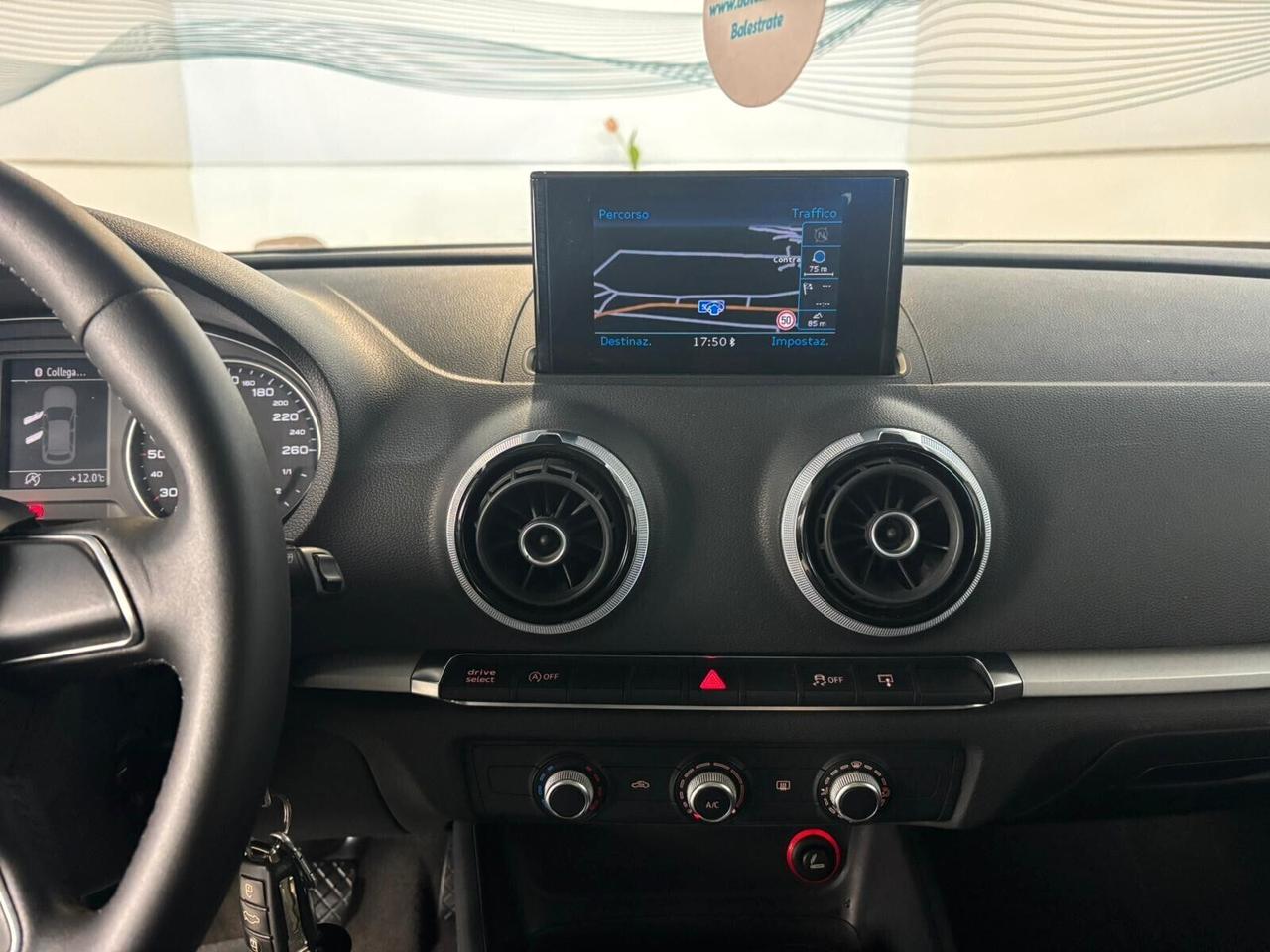 Audi A3 1.6 Diesel 110 cv - Sportback