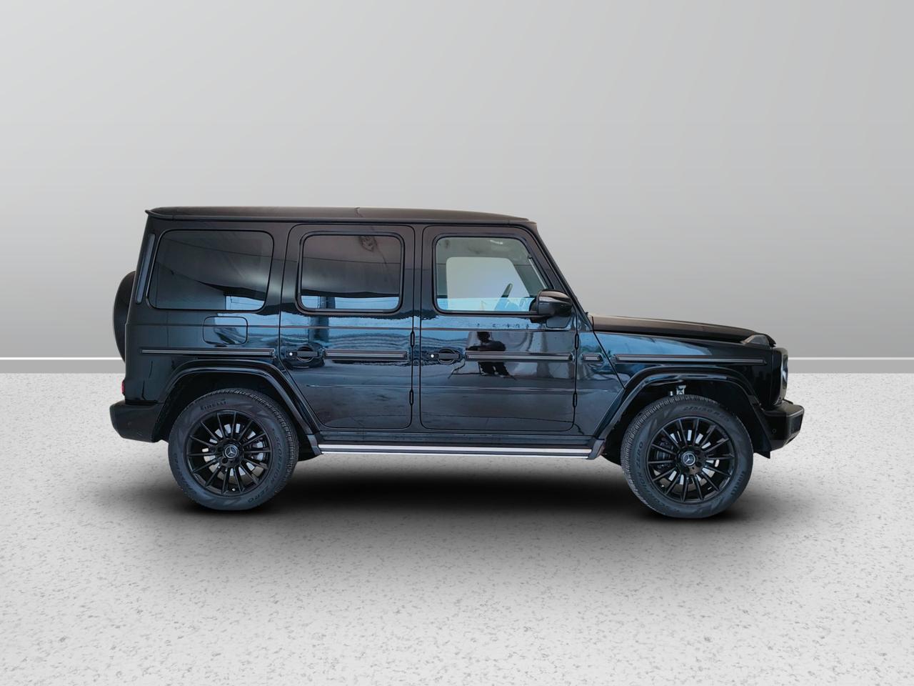 Mercedes-Benz Classe G - W463 2018 - G 400 d Premium Plus 330cv auto