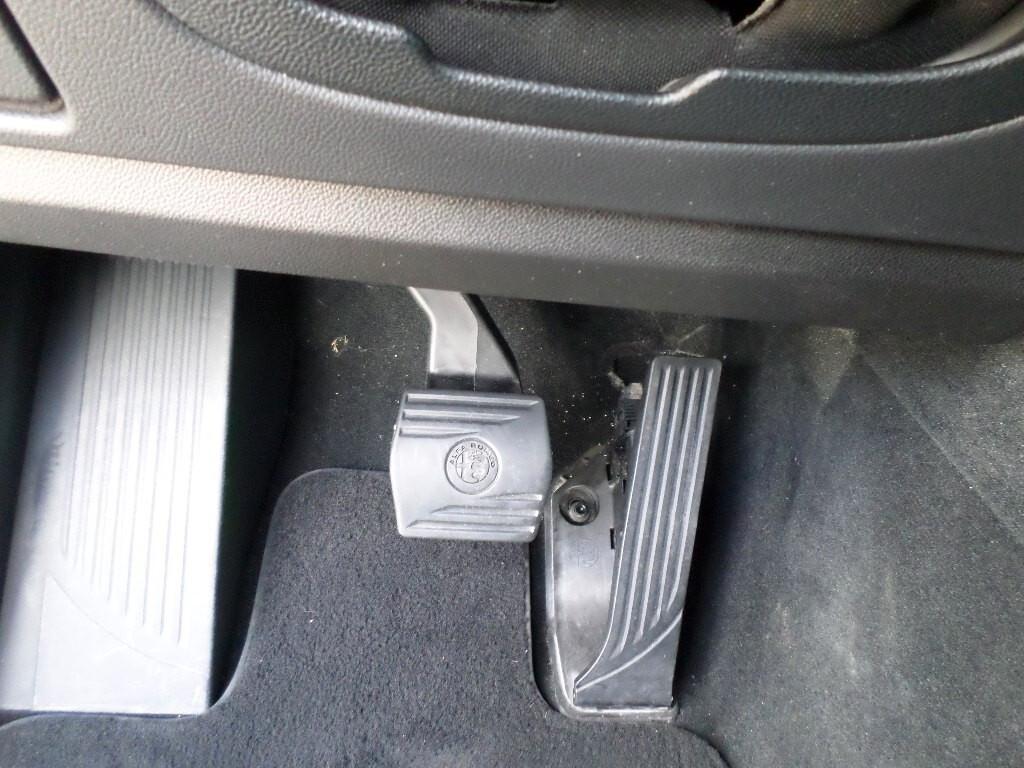 Alfa Romeo Stelvio 2.2 Turbodiesel 160 CV AT8 RWD Business