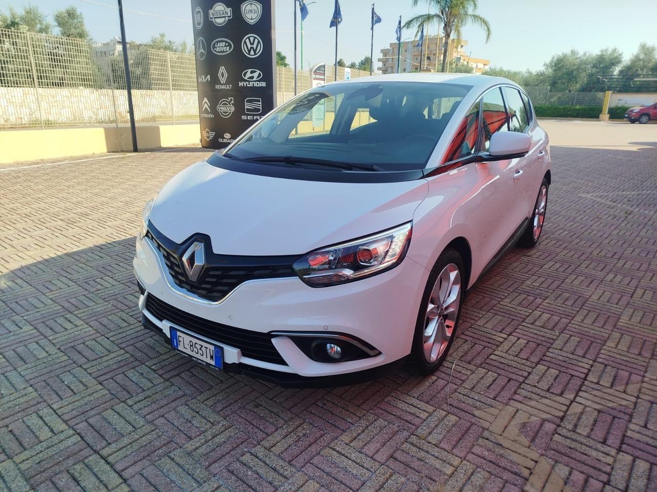 Renault Scenic Scénic dCi 8V 110 CV EDC Energy Bose