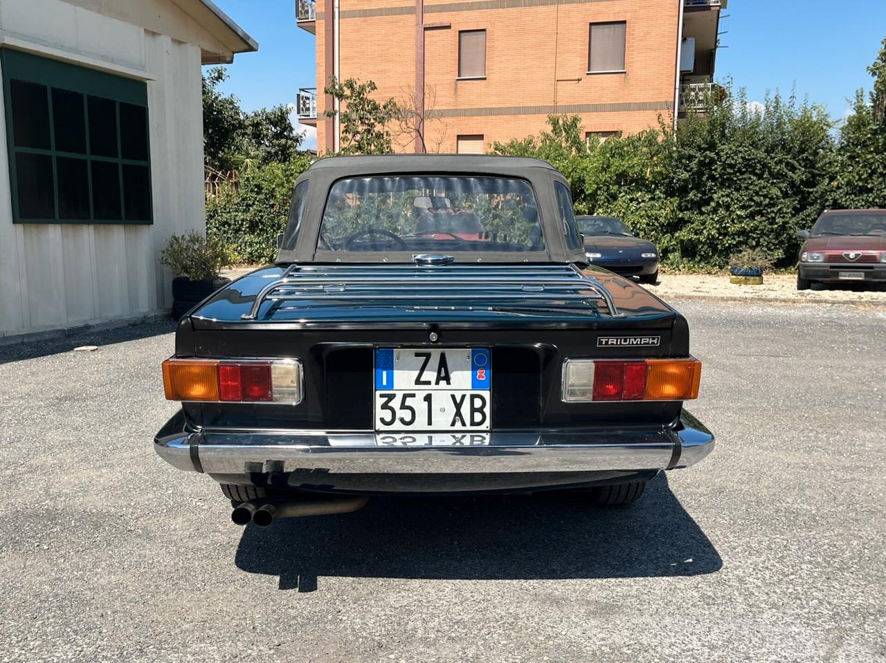 Triumph TR6 2500