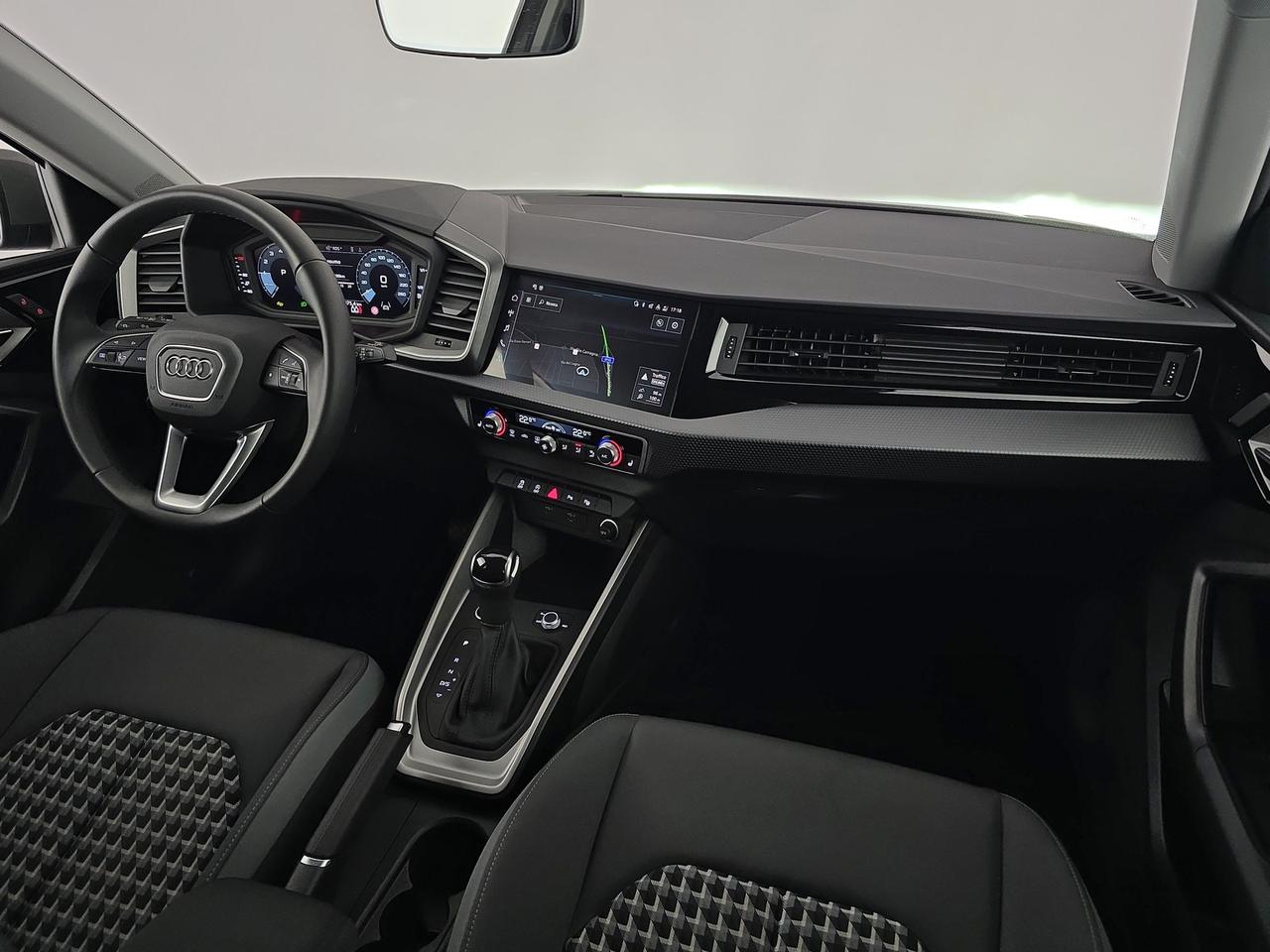 Audi A1 allstreet 30 1.0 tfsi business 116cv s tronic