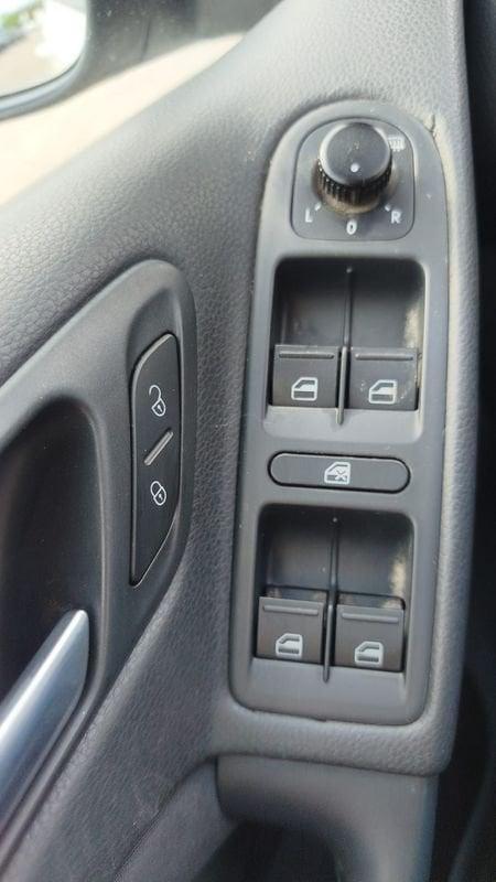 Volkswagen Golf Golf 5p 1.6 tdi United