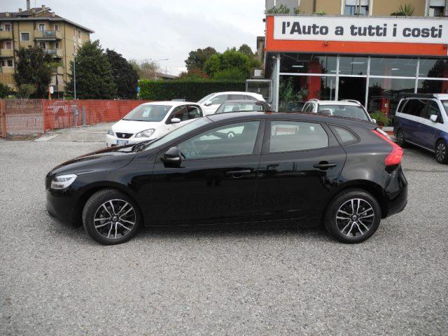 VOLVO V40 D2 Business Plus -OK NEOPATENTATI- UNICA PROPR.