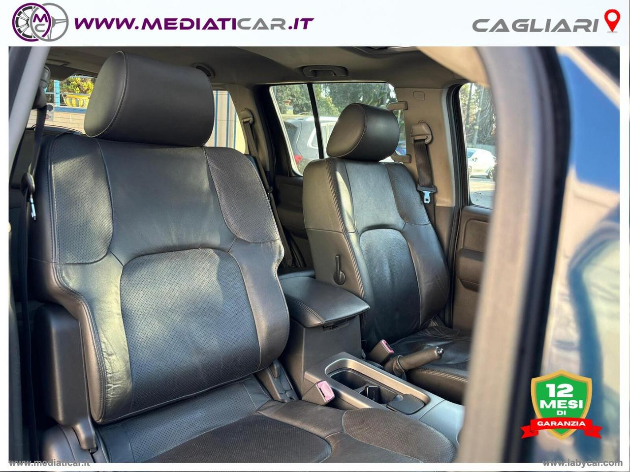 NISSAN Pathfinder 2.5 dCi SE