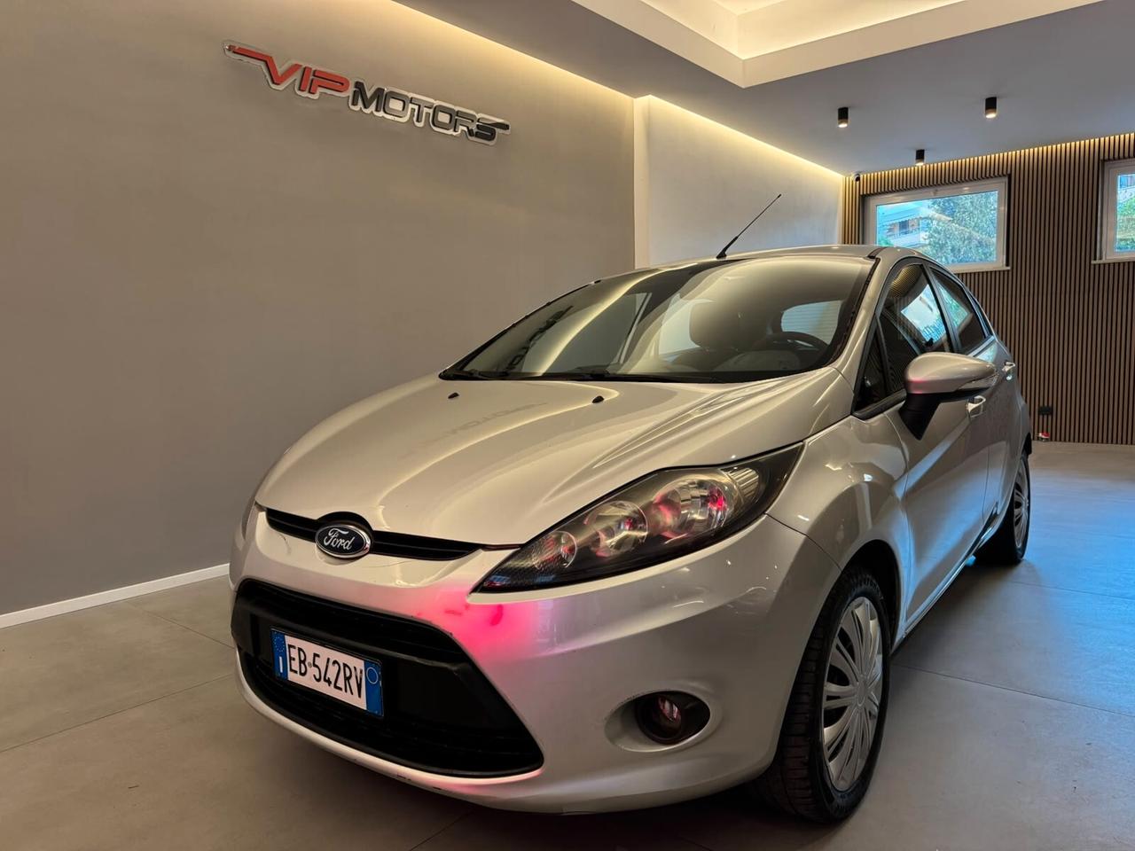 FORD FIESTA 1.4 GPL AUTOMATICA TITANIUM NEOPATENTATI