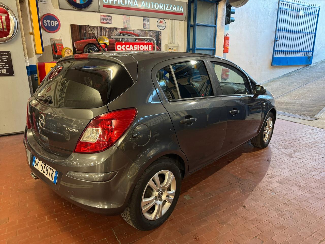 Opel Corsa 1.2 5 porte Elective