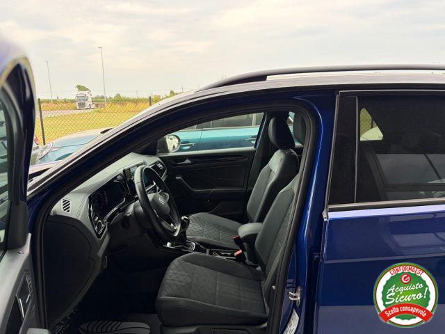 VOLKSWAGEN T-Roc 1.0 TSI R-Line ANCHE NEOPATENTATI