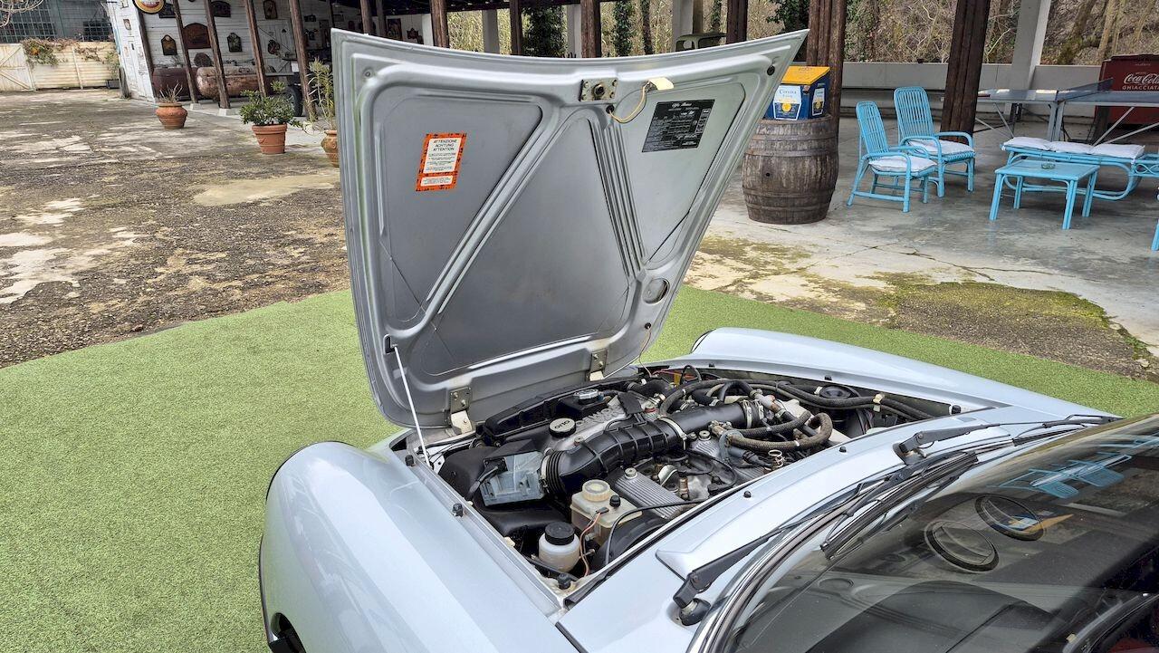 Alfa Romeo Spider 2.0i Quadrifoglio Verde – 1987