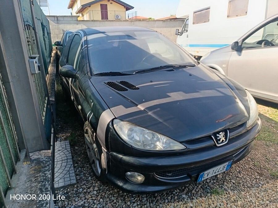 Peugeot 206 2.0 16V 3p. RC