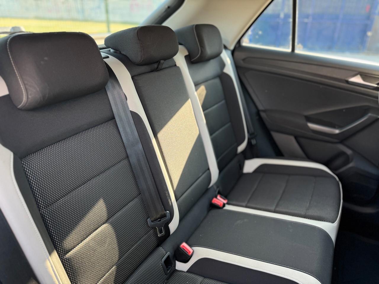 Volkswagen T-Roc 2.0 TDI 116 cv