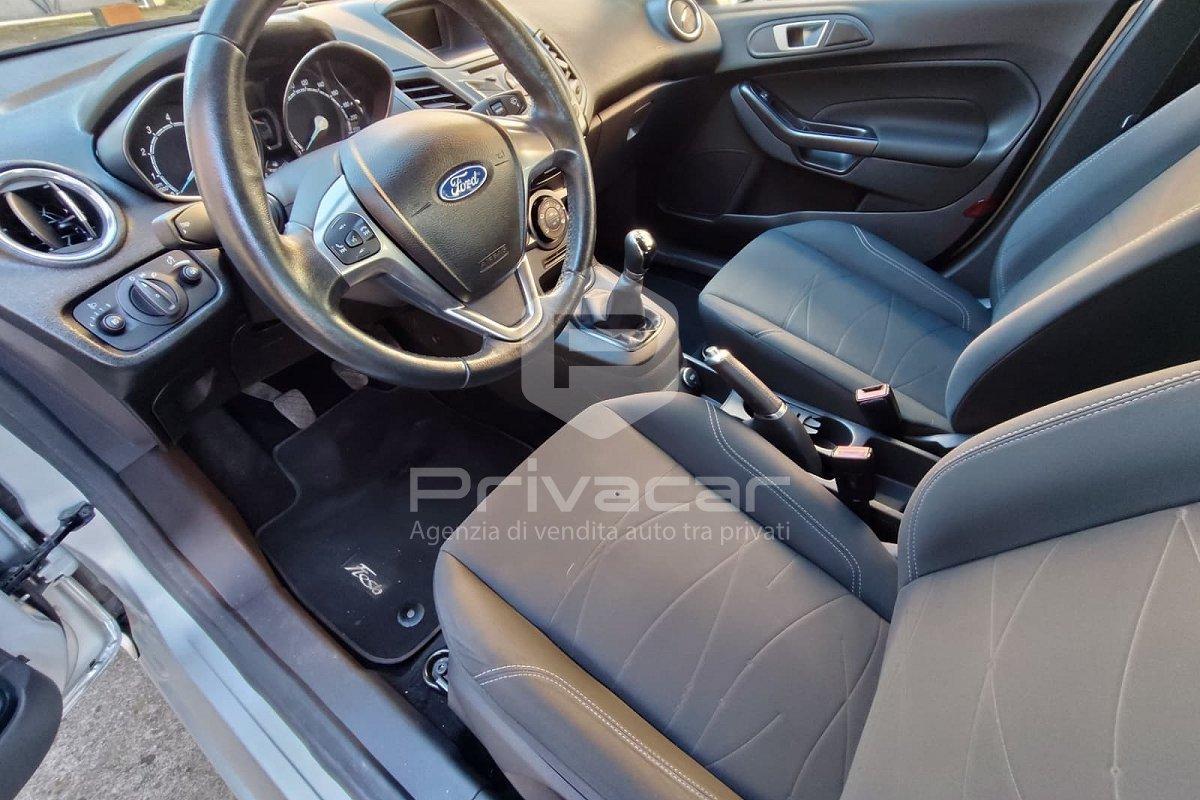 FORD Fiesta 1.2 82CV 5 porte Black & White Edition