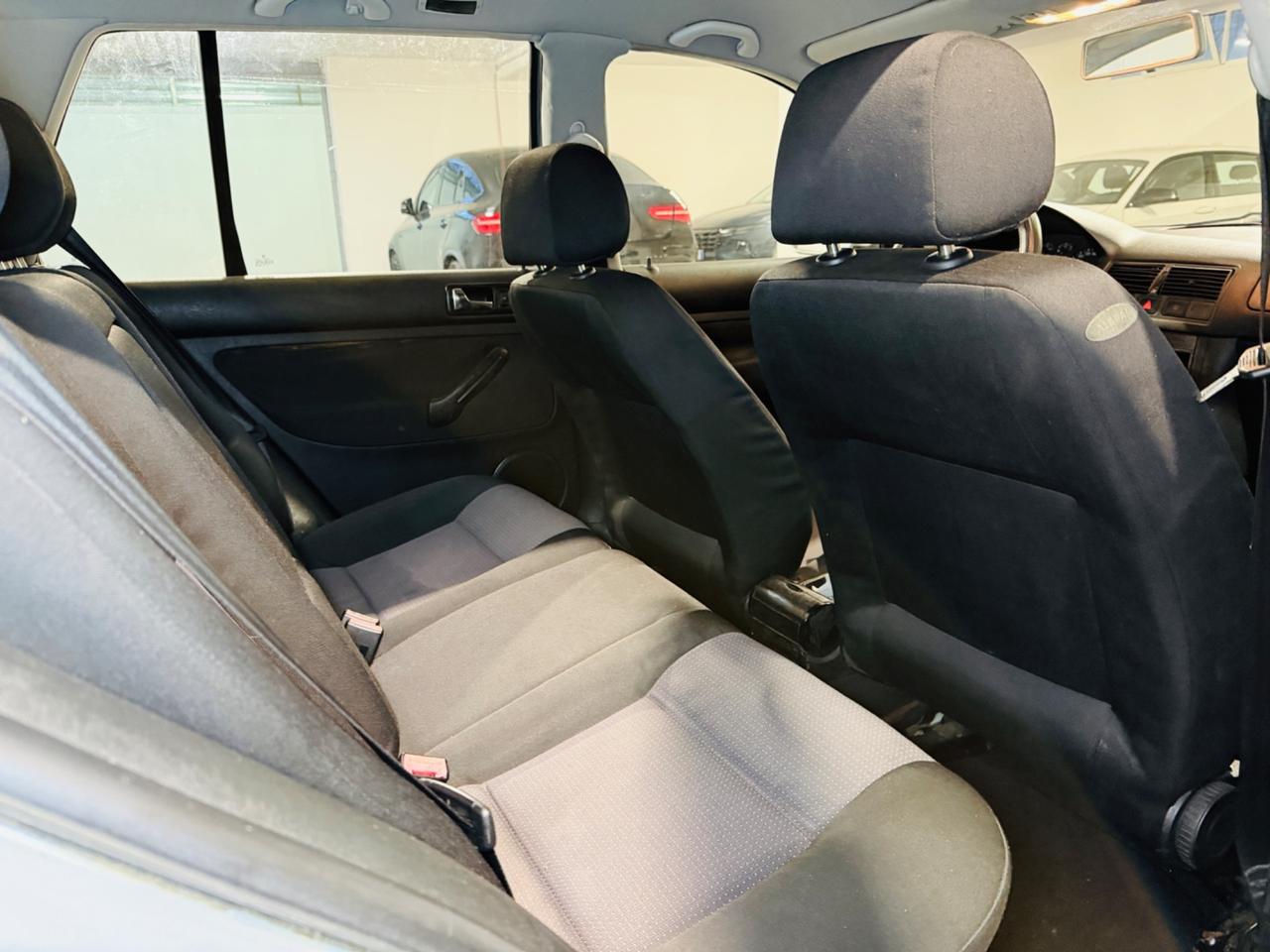 Volkswagen GOLF 1.9 TDI 115 CV*NEOPATENTATI*