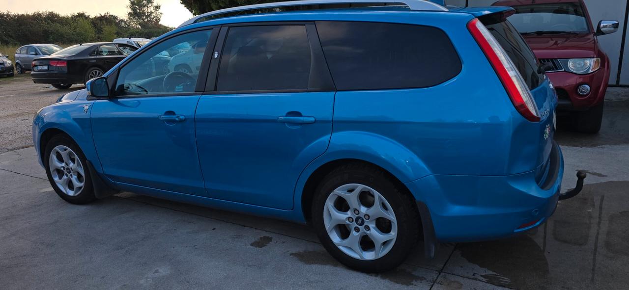 Ford Focus 2.0 (145CV) 5p. Bz.- GPL Tit.