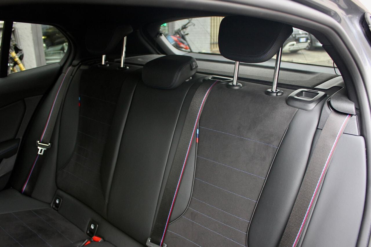 Bmw 118d MSport Pro ALCANTARA NAVY CERCHI 19''