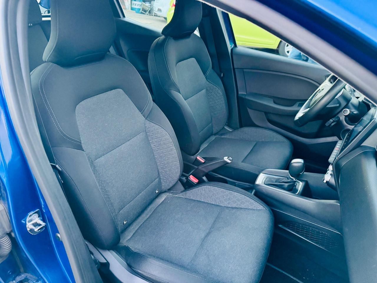 Renault Clio Full Hybrid E-Tech 140 CV 5 porte Initiale Paris