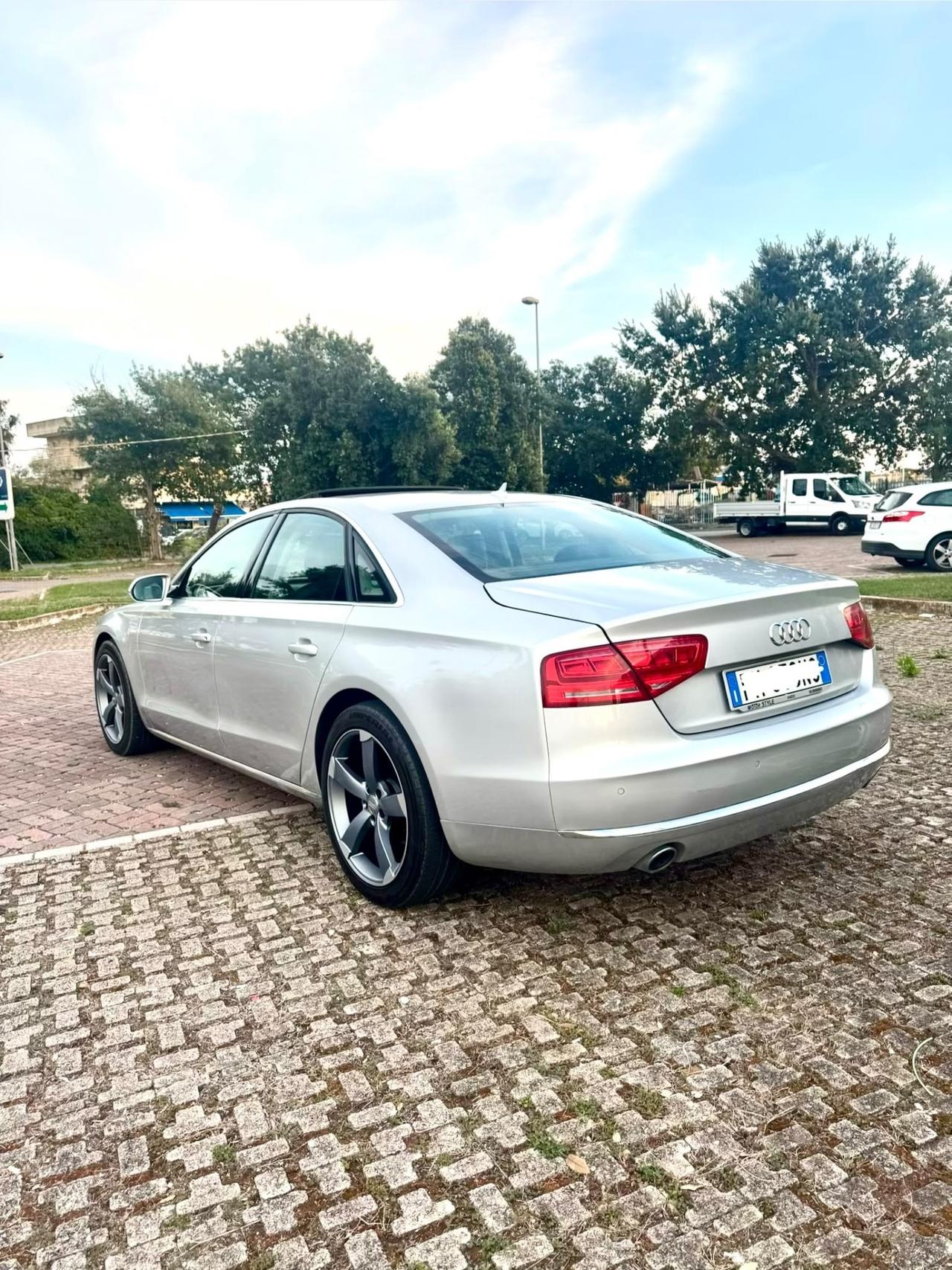 Audi A8 3.0 TDI 250 CV quattro tiptronic
