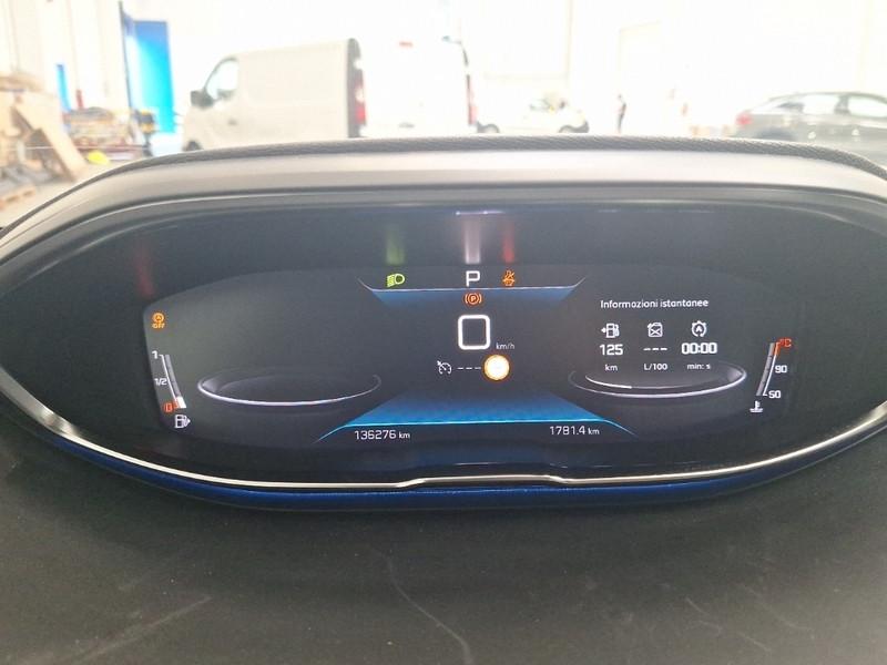 PEUGEOT 5008 BLUEHDI 130 ACTIVE BUSINESS EAT8 S/S AUT SUV