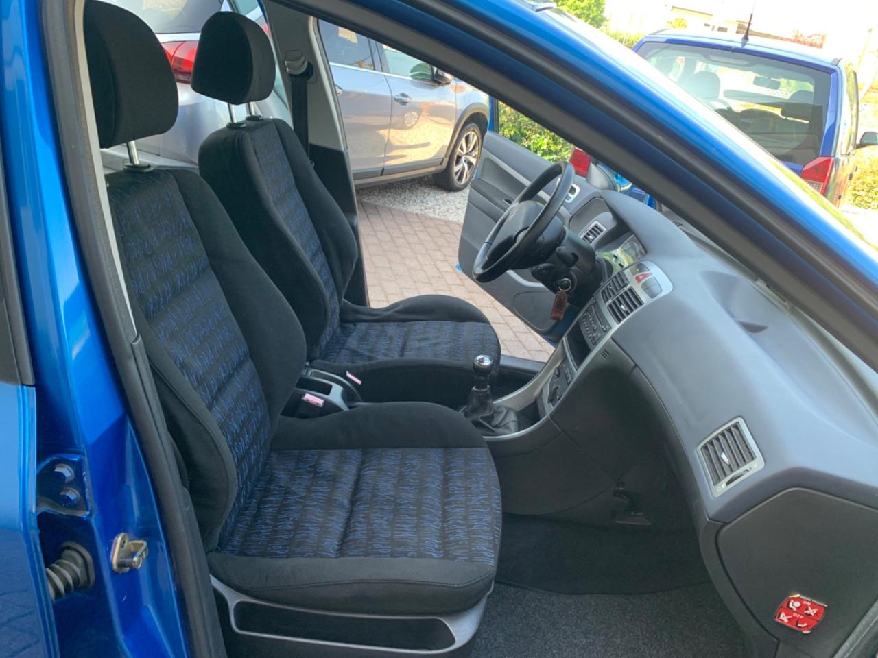 Peugeot 307 2.0 HDi 5p. XR