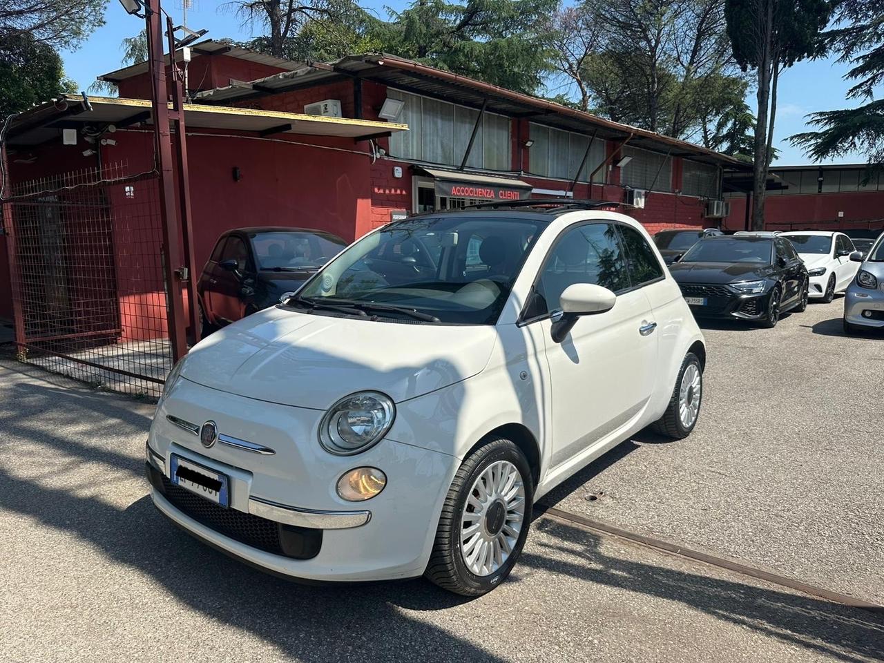 Fiat 500 1.2 Lounge tetto apribile pronta consegna