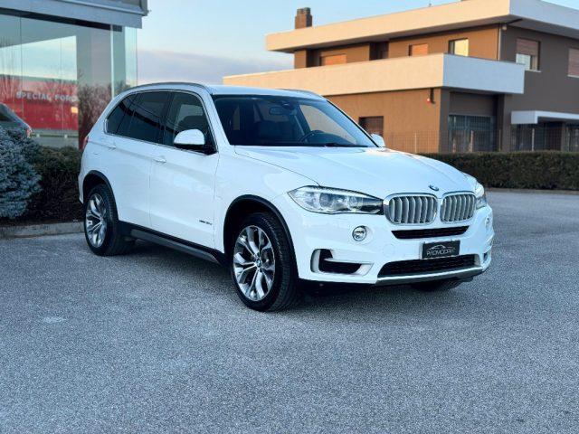 BMW X5 xDrive 30d 258CV LUXURY *TAGLIANDATA*