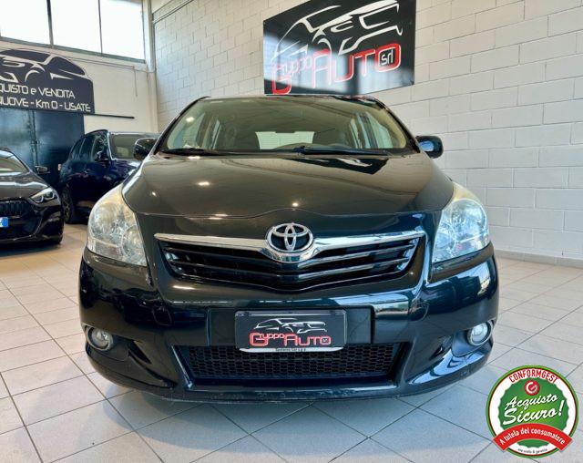 TOYOTA Verso 2.0 D Luxury Pack *7 POSTI*TETTO*UNIPRO*TAGLIANDI*
