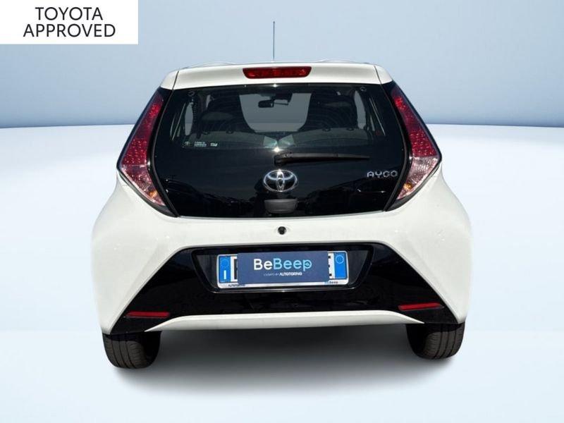 Toyota Aygo 1.0 X-PLAY 5P M-MT