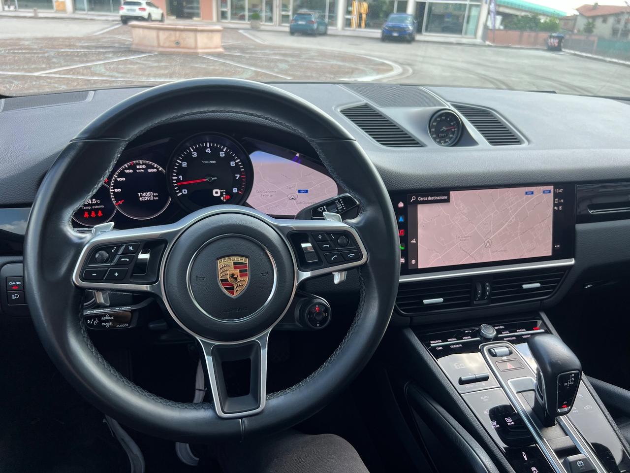 Porsche Cayenne Coupé 3.0 V6