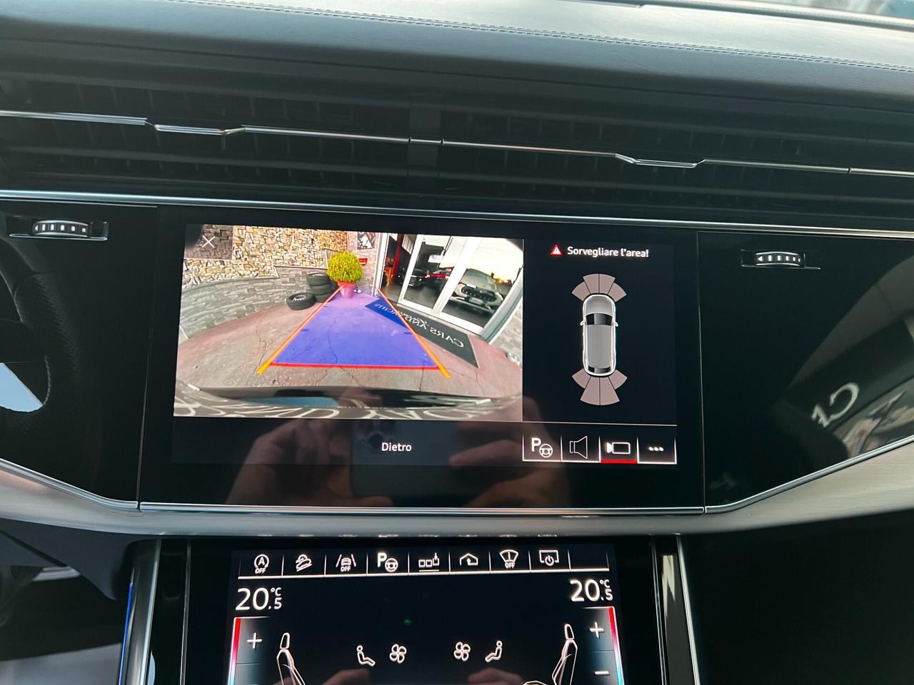 Audi Q8 50 TDI 286 CV Quattro-2XS LINE-TOTAL BLACK