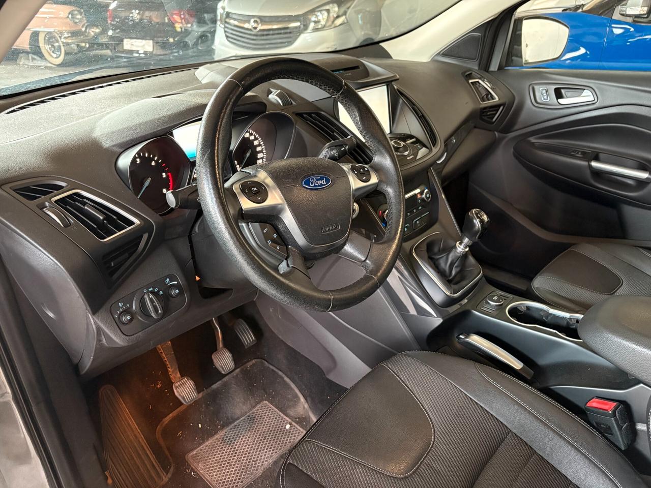 Ford Kuga 2.0 TDCI 150 CV 4WD 4x4 Cambio MANUALE