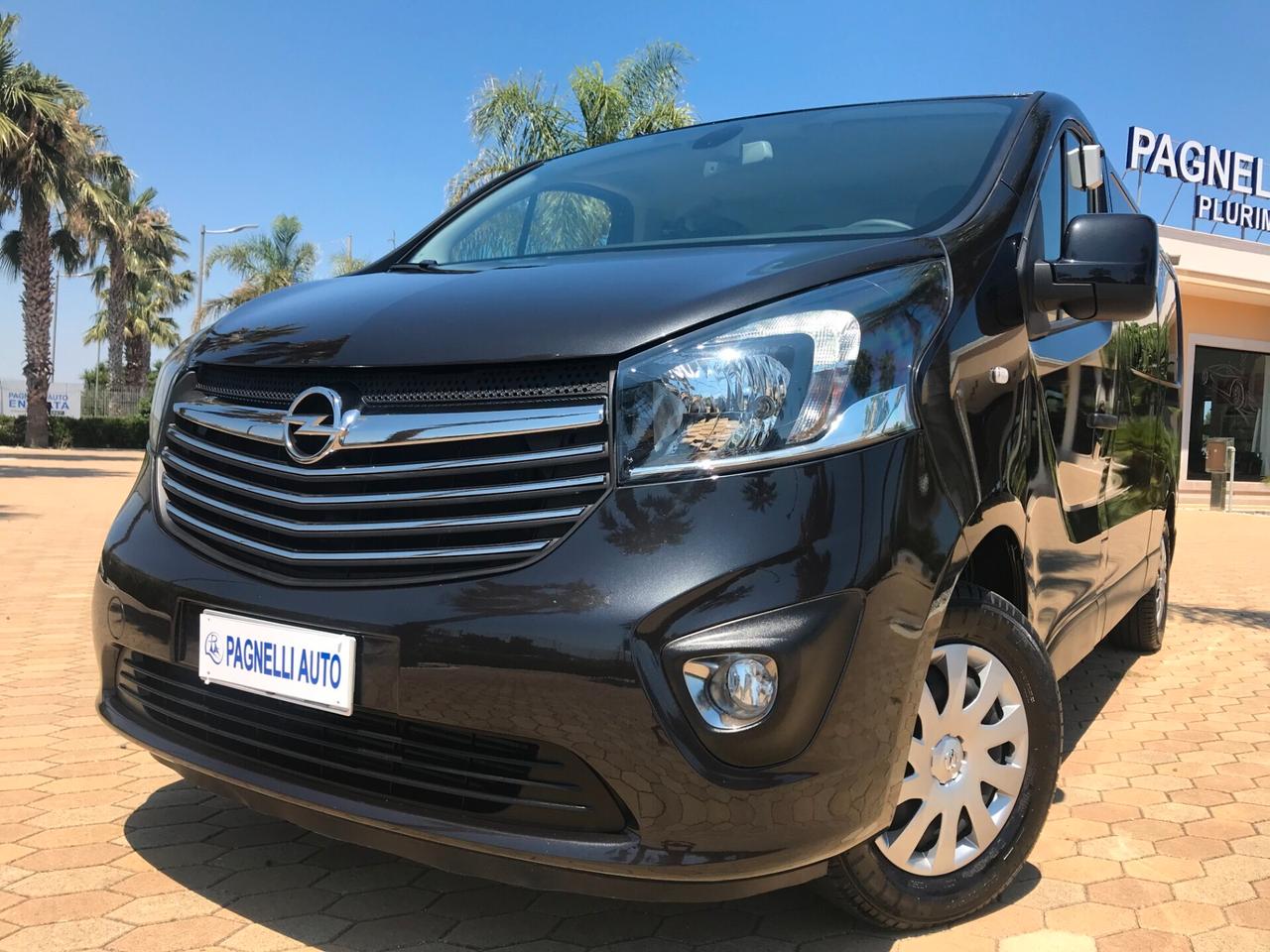 Opel Vivaro 9POSTI BiTurbo PASSO LUNGO FULL OPT
