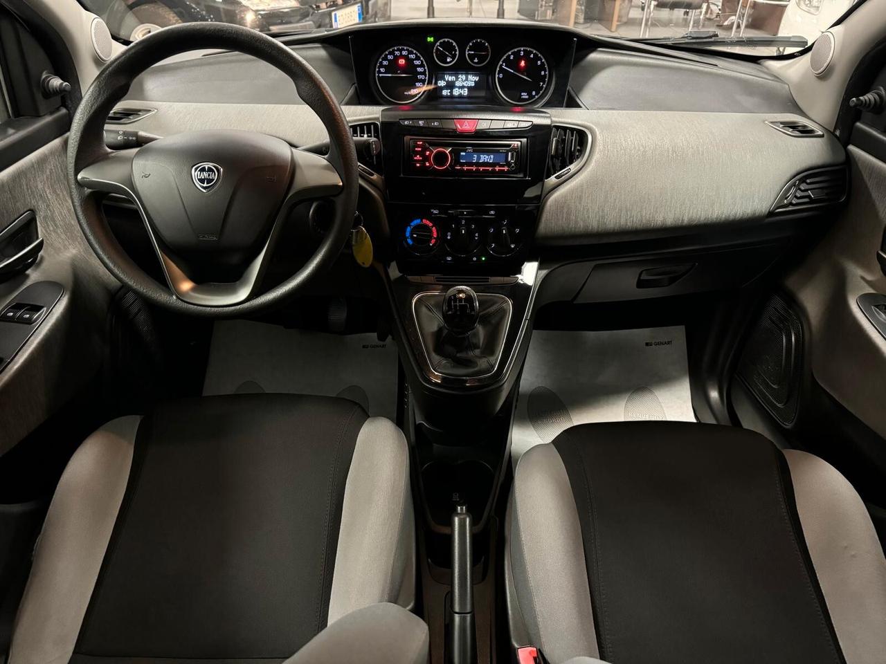 Lancia Ypsilon 1.2 BENZ NEOPATENTATI 2014