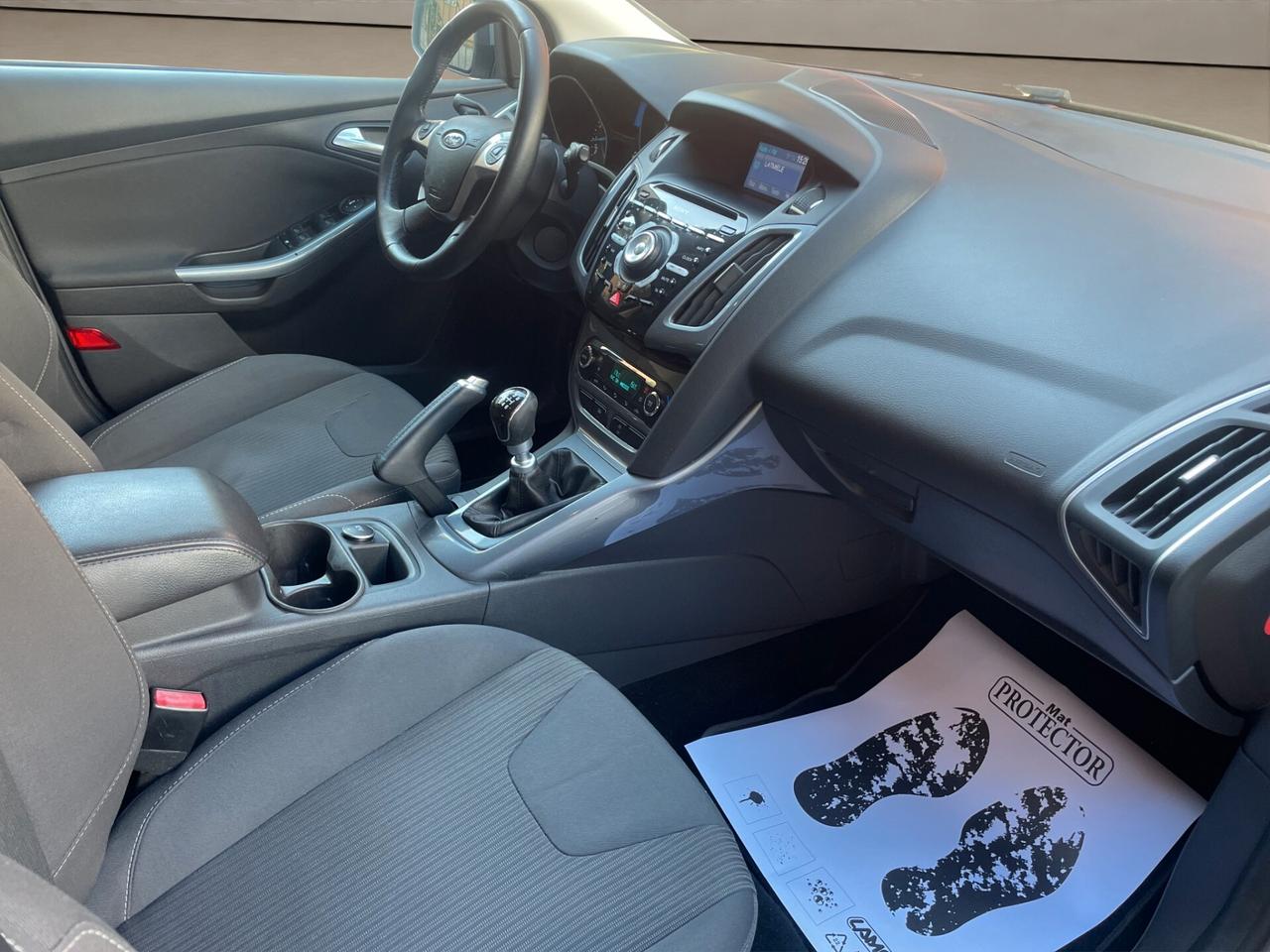 Ford Focus UNICO PROPRIETARIO - NEOPATENTATI