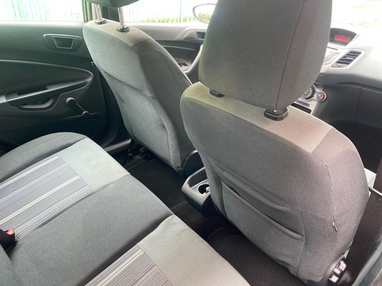 Ford Fiesta 1.4 5 porte Bz.- GPL Titanium