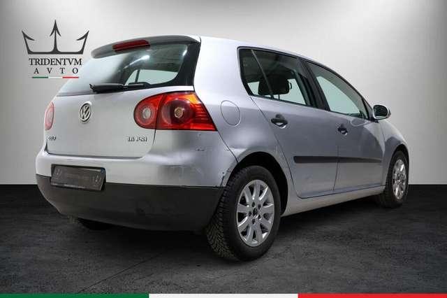 Volkswagen Golf 1.6 fsi Sportline 5p
