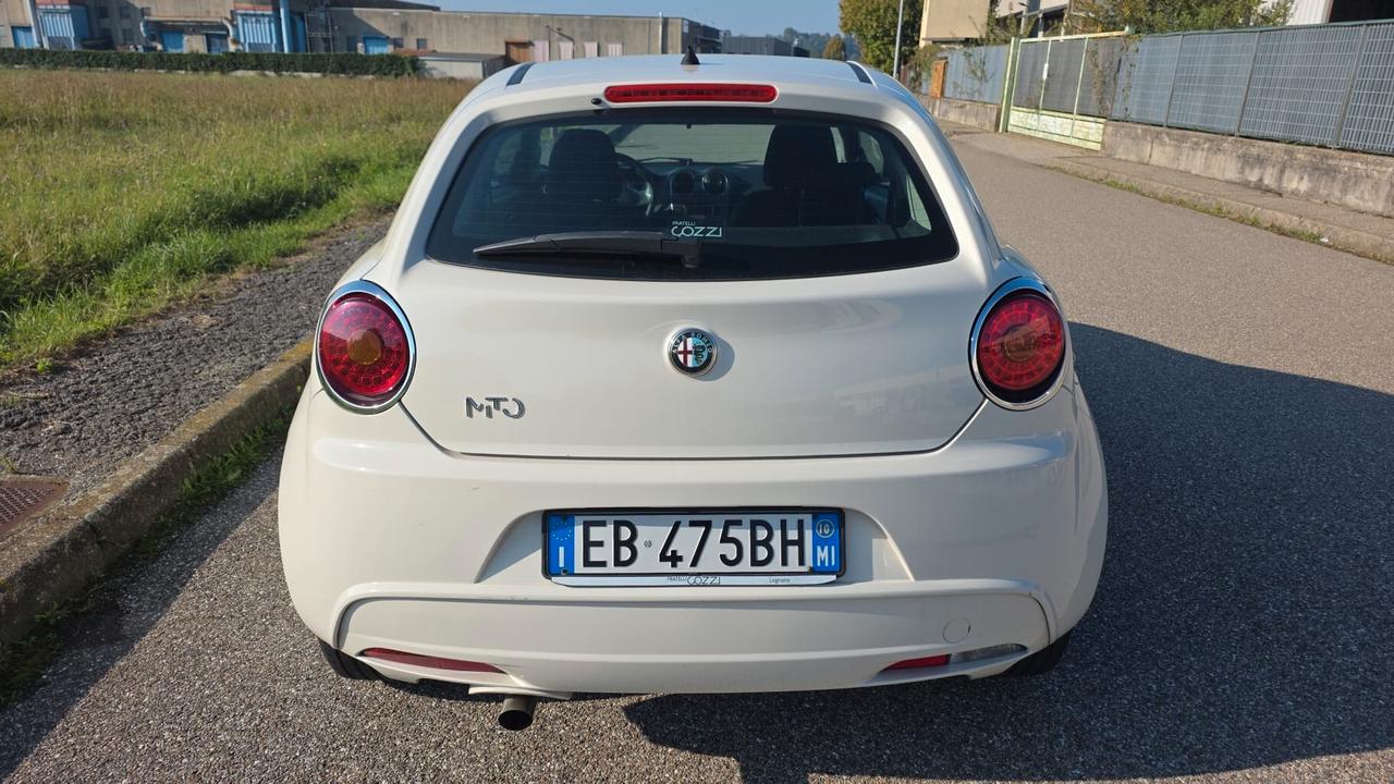 Alfa Romeo MiTo 1.4 78 CV Distinctive Sport Pack